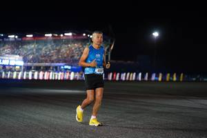 BIB: 400
                            <button type="button" onclick="openModal(19599133)" class="btn btn-primary btn-sm float-right btn-popup" data-toggle="modal" data-target=".modal-high-quality">
                        <i class="fas fa-shopping-cart"></i> Add to Cart
                    </button>
                                            <button type="button" onclick="isThisMe(19599133, true)" class="btn btn-success btn-sm float-right btn-popup btn-isme hidden" data-toggle="tooltip" data-placement="bottom" title="นี่คือรูปของคุณใช่ไหม คลิกที่นี่เพื่อเอาเข้าอัลบั้ม">
                        <i class="fas fa-plus"></i> Add to album
                    </button>
                    <button type="button" onclick="isThisMe(19599133, false)" class="btn btn-warning btn-sm float-right btn-popup btn-isnotme hidden">
                        <i class="fas fa-ban"></i> Remove from album
                    </button>